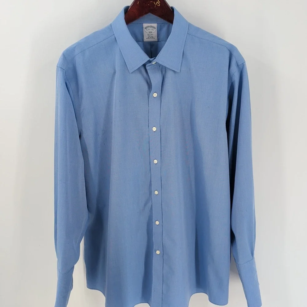 Brooks Brothers Regent Non-Iron Classic Button-Up Dress Shirt Light Blue Size 33